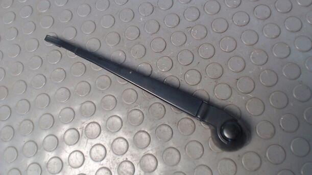 Foto: SCHEIBENWISCHERARM HINTEN eines VW Golf 1.6 L