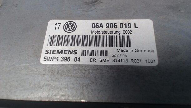 Foto: STEUERGERÄT EINSPRITZUNG eines VW Golf 1.6 L