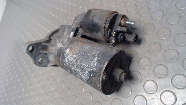 Foto: ANLASSER / STARTER BOSCH eines VW Golf 1.4