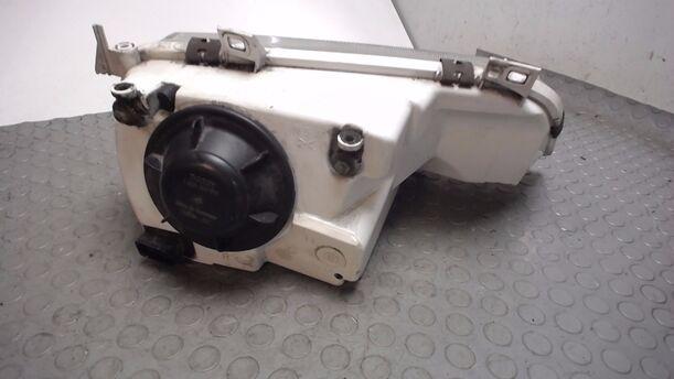 Foto: SCHEINWERFER LINKS eines VW Sharan 2.0
