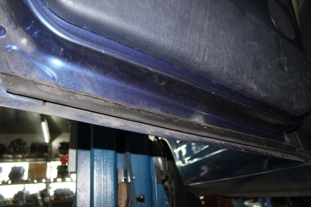 Foto: TÜR HINTEN LINKS eines VW Sharan 2.0