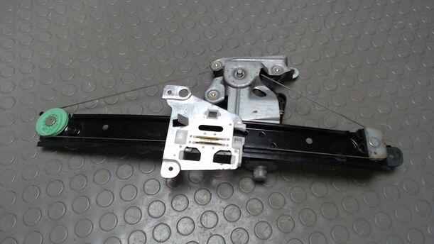 Foto: FENSTERHEBER ELEKTRISCH HINTEN LINKS eines Volvo V70 2.4 GL