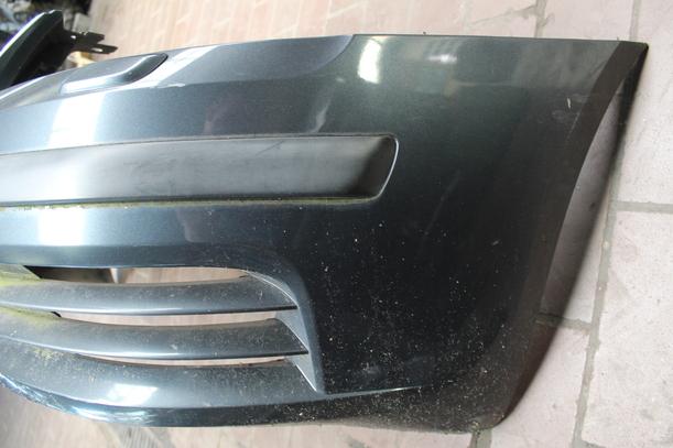 Foto: STOSSSTANGE / STOSSFÄNGER VORN eines Fiat Stilo Multi Wagon 1.9 JTD 115