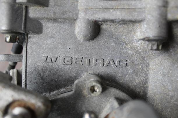 Foto: SCHALTGETRIEBE 5-GANG eines Fiat Stilo Multi Wagon 1.9 JTD 115