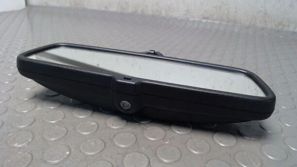 Foto: INNENSPIEGEL AUTOMATISCH ABBLENDBAR eines Opel Zafira 2.2 DTI