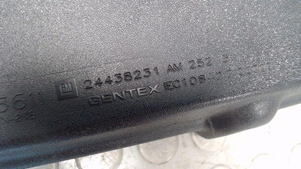 Foto: INNENSPIEGEL AUTOMATISCH ABBLENDBAR eines Opel Zafira 2.2 DTI