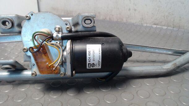 Foto: SCHEIBENWISCHERMOTOR VORN eines Opel Zafira 2.2 DTI