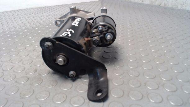 Foto: ANLASSER / STARTER BOSCH eines Opel Zafira 2.2 DTI