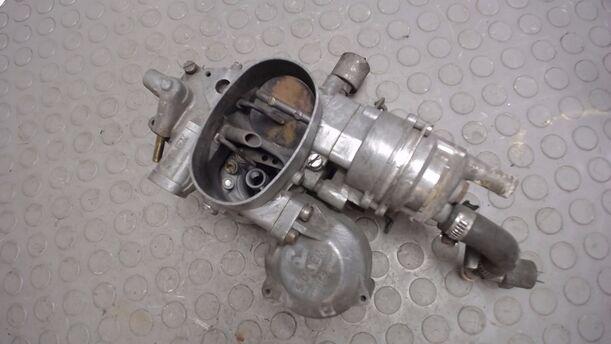 Foto: VERGASER SOLEX ( TEILETRÄGER ) eines Audi AUDI 1,5