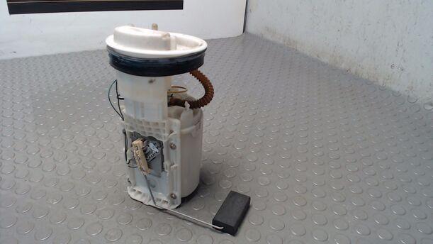 Foto: KRAFTSTOFFPUMPE eines Seat Ibiza 1.4 16V