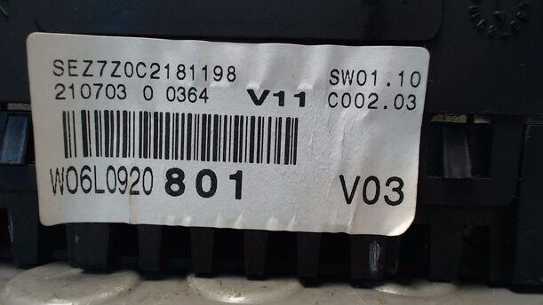 Foto: TACHOEINHEIT / KOMBIINSTRUMENT eines Seat Ibiza 1.4 16V
