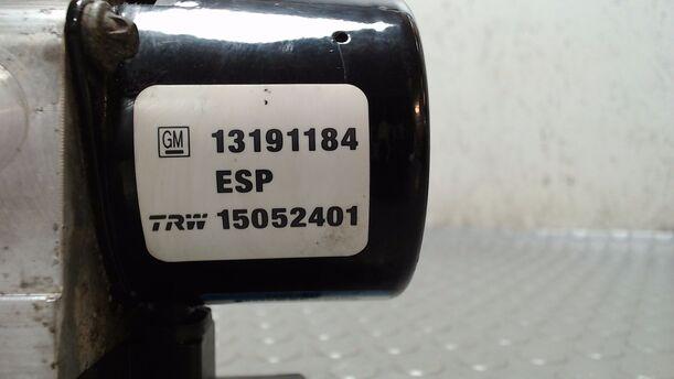 Foto: HAUPTBREMSAGGREGAT ABS eines Opel Vectra 1.9 CDTI Caravan