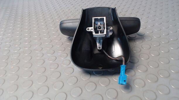 Foto: INNNENSPIEGEL ELEKTRISCH ABBLENDBAR eines Citroen C5 Kombi HDi 135 GL