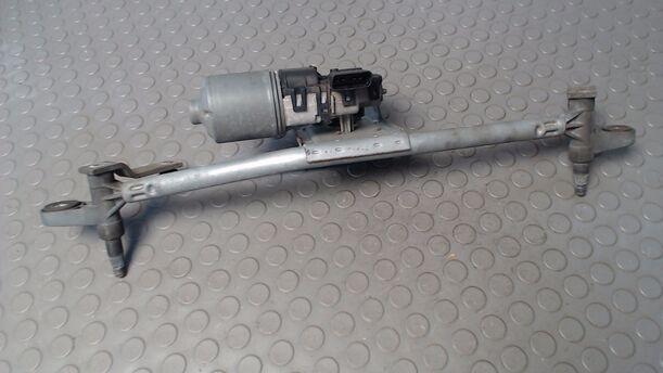 Foto: SCHEIBENWISCHERMOTOR VORN eines Citroen C5 Kombi HDi 135 GL