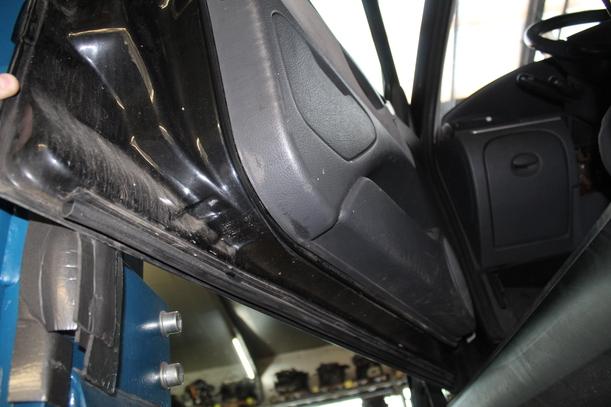 Foto: TÜR VORN LINKS eines Citroen C5 Kombi HDi 135