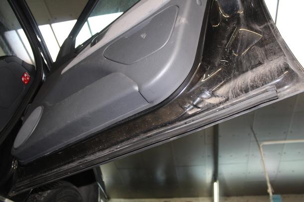 Foto: TÜR VORN RECHTS eines Citroen C5 Kombi HDi 135
