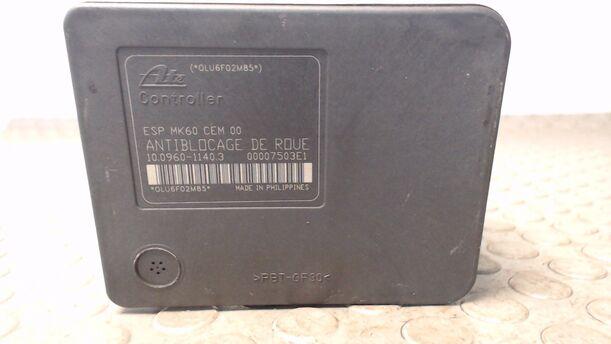 Foto: HAUPTBREMSAGGREGAT ABS eines Citroen C5 Kombi HDi 135 GL