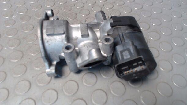 Foto: ABGASRÜCKFÜHRUNGVENTIL eines Citroen C5 Kombi HDi 135 GL