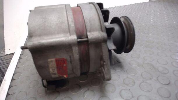Foto: LICHTMASCHINE eines AUDI AUDI 80 1.6