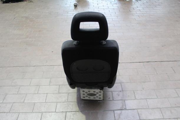 Foto: SITZ 2. REIHE RECHTS (mit Kindersitz) eines Seat Alhambra 1.9 TDI Allrad XL