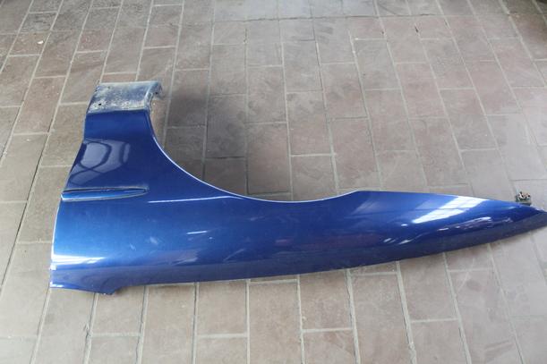 Foto: KOTFLÜGEL LINKS eines Ford Probe 24V