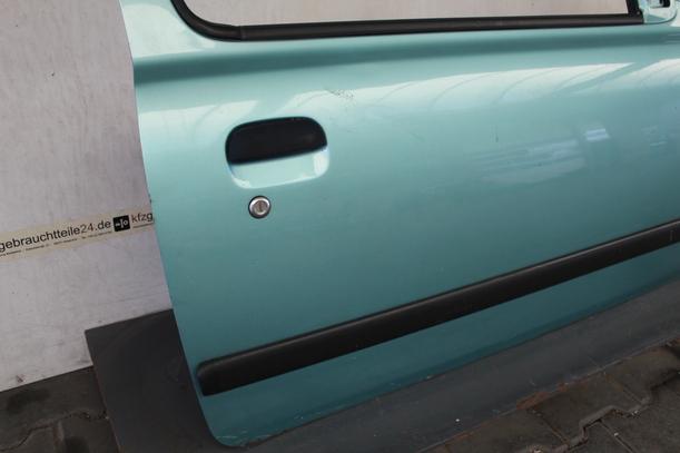 Foto: TÜR VORN RECHTS (2/3-Türer) eines Nissan Micra L