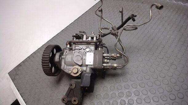Foto: DIESELEINSPRITZPUMPE eines Opel Corsa GL