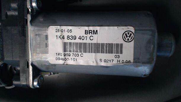 Foto: FENSTERHEBER ELEKTRISCH HINTEN LINKS eines VW Golf 1.6 FSI Automatik