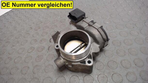 Foto: DROSSELKLAPPENSTUTZEN BOSCH eines Peugeot 206 CC 110