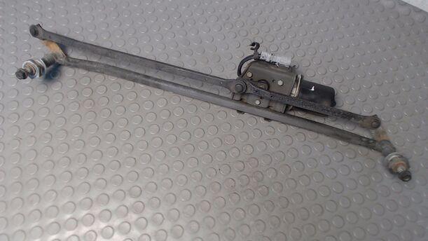 Foto: SCHEIBENWISCHERMOTOR VORN eines Opel Movano 2.5 D L3H2