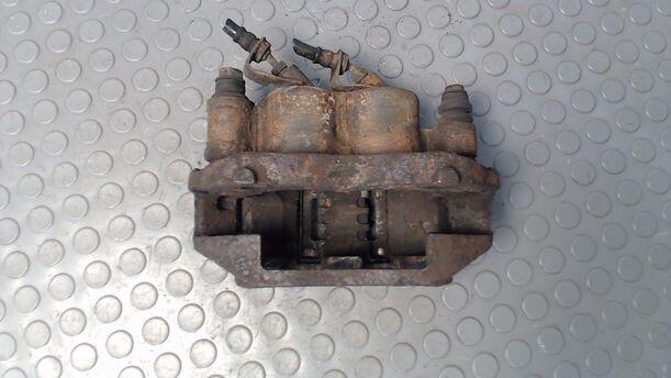 Foto: BREMSSATTEL VORN LINKS eines Opel Movano 2.5 D L3H2