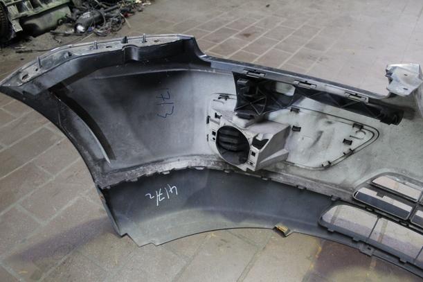 Foto: STOSSFÄNGER / STOßSTANGE VORN eines Ford Focus Turnier 1.6 TDCi