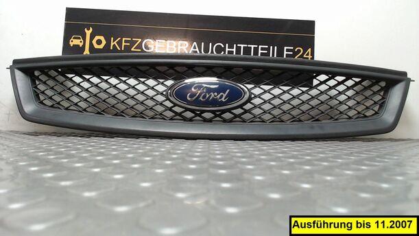 Foto: KÜHLERGRILL eines Ford Focus Turnier 1.6 TDCi
