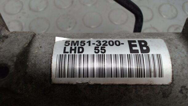 Foto: SERVOLENKUNG eines Ford Focus Turnier 1.6 TDCi