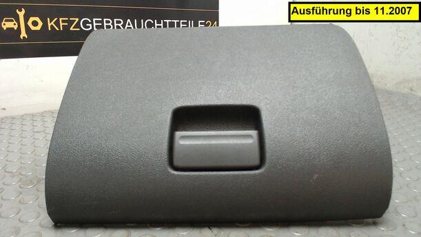Foto: HANDSCHUHFACH eines Ford Focus Turnier 1.6 TDCi