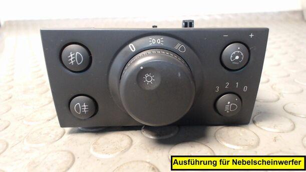 Foto: LICHTSCHALTER eines Opel Meriva 1.4