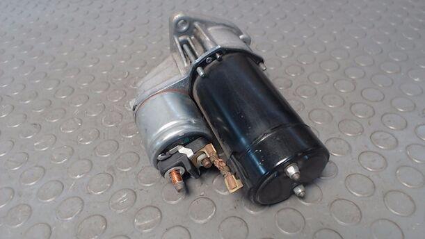 Foto: ANLASSER / STARTER VALEO eines Opel Meriva 1.4