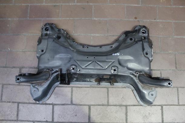 Foto: ACHSKÖRPER / ACHSE VORN eines Peugeot 307 75
