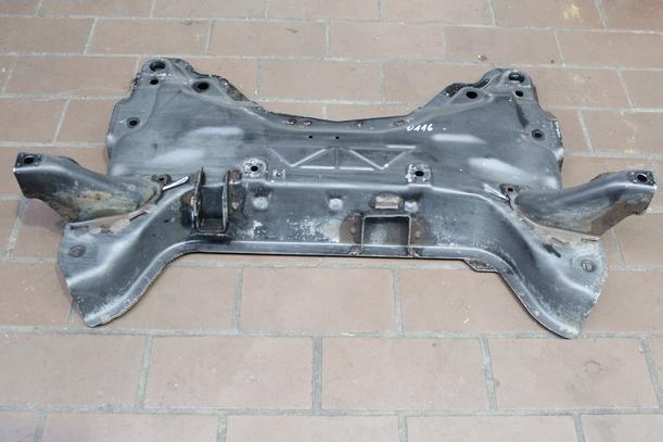Foto: ACHSKÖRPER / ACHSE VORN eines Peugeot 307 75