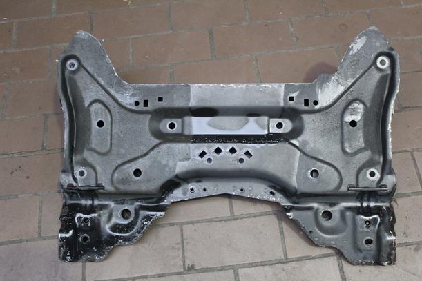 Foto: ACHSKÖRPER / ACHSE VORN eines Peugeot 307 75