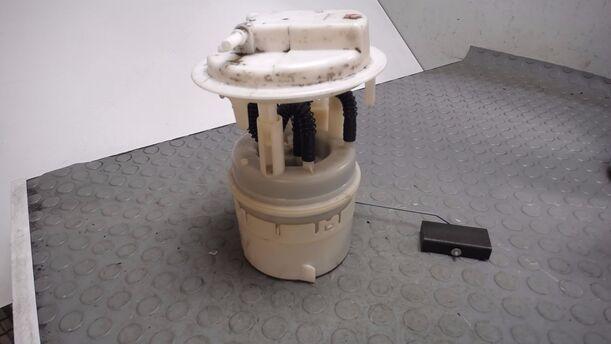 Foto: KRAFTSTOFFPUMPE eines Peugeot 307 75 CD Diamant