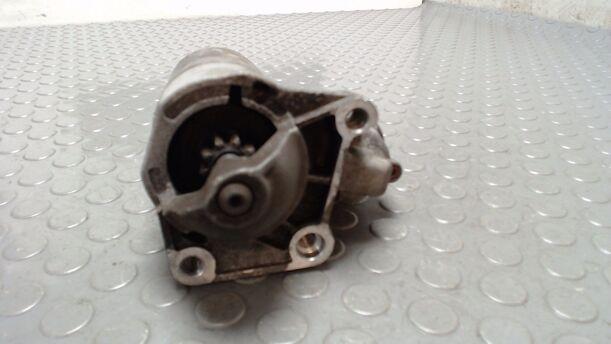 Foto: ANLASSER / STARTER BOSCH eines Volvo V40 1.8