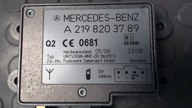 Foto: ANTENNENVERSTÄRKER eines Mercedes-Benz E 220 T CDI Automatik GL