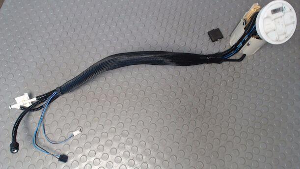 Foto: KRAFTSTOFFPUMPE eines Mercedes-Benz E 220 T CDI Automatik GLX