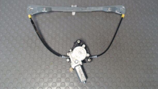 Foto: FENSTERHEBER ELEKTR VORN LINKS (5-Türer) eines Renault Clio 1.5 dCi