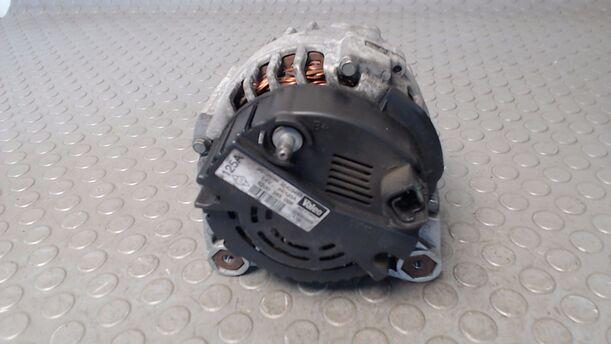 Foto: LICHTMASCHINE eines Renault Clio 1.5 dCi