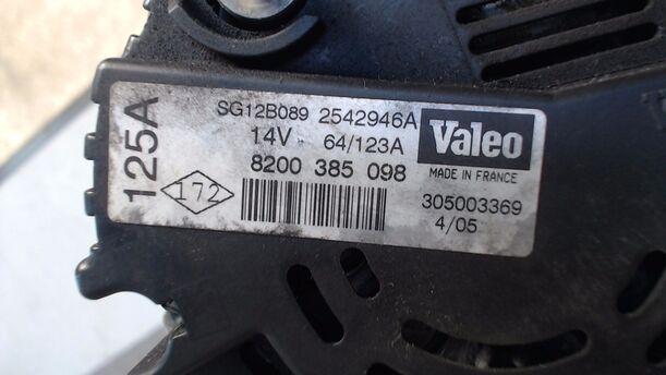 Foto: LICHTMASCHINE eines Renault Clio 1.5 dCi