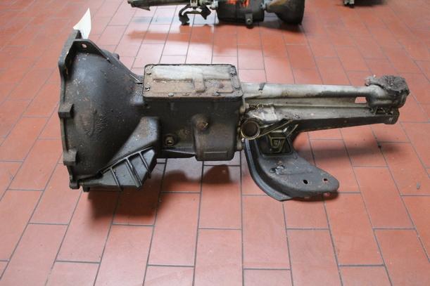 Foto: SCHALTGETRIEBE 4-GANG eines Ford TAUNUS 1,3 MOD 76