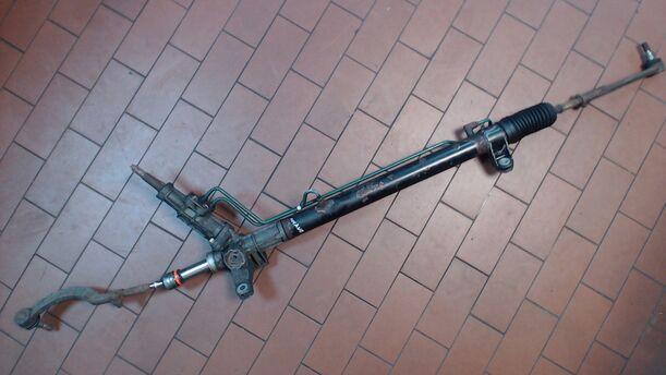 Foto: SERVOLENKUNG eines Opel Movano 2.5 D L3H2