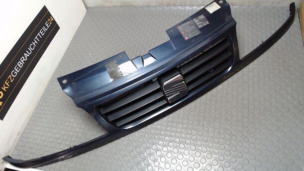 Foto: KÜHLERGRILL / FRONTBLENDE eines Seat Alhambra 1.9 TDI
